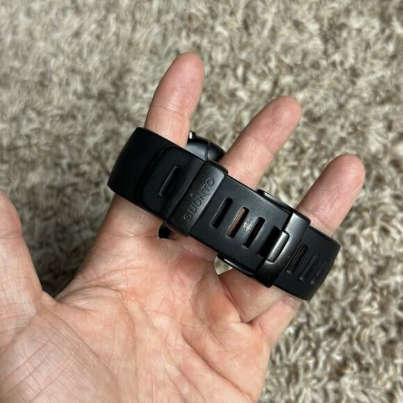 Suunto Core All Deep Black Wrist Watch Compass Altimeter Barometer Silicone 48mm - Picture 8 of 10